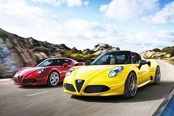 Angebot an exklusiven Sonderausstattungen für Coupé und Spider weiter ausgebaut. Bi-Xenon-Scheinwerfer und tabakbraunes Leder jetzt auch für Alfa Romeo 4C verfügbar.  